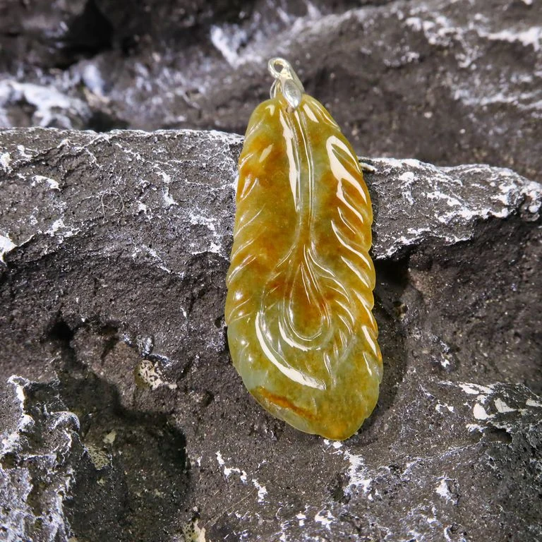 天然黃翡羽毛款吊墜18K白 (無燒)