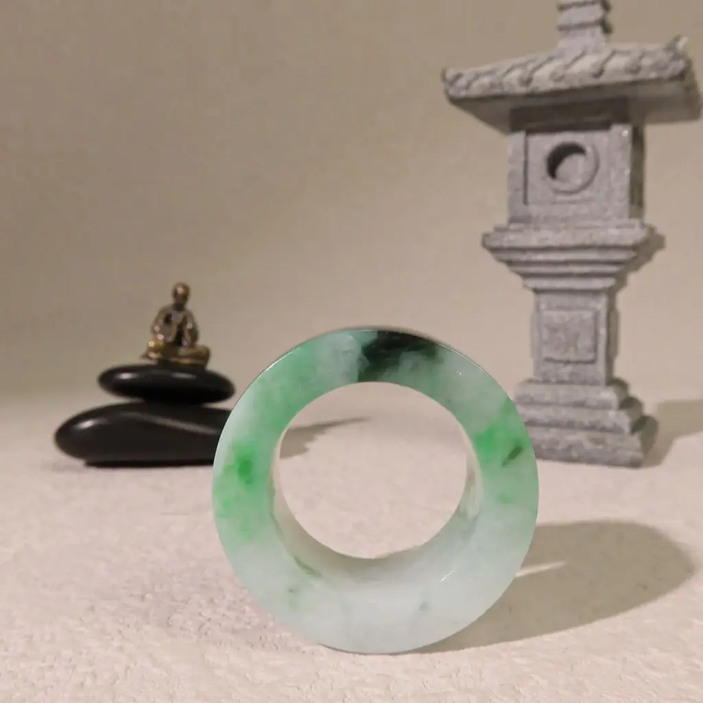 [SAR-AJH-08888] 辣陽綠翡翠板指30號圈